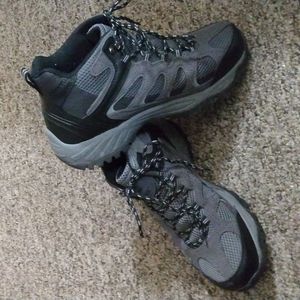 Khombu brand Men's Hiking Boots